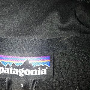 Padagonia sweater